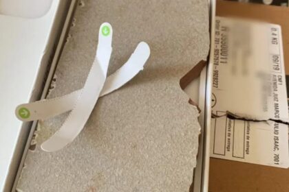 “Fiquei em choque” consumidora compra iPhone e recebe cerâmica no lugar, em Divinópolis