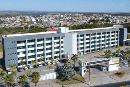 Redes sociais do prefeito como instrumento legítimo de informação pública