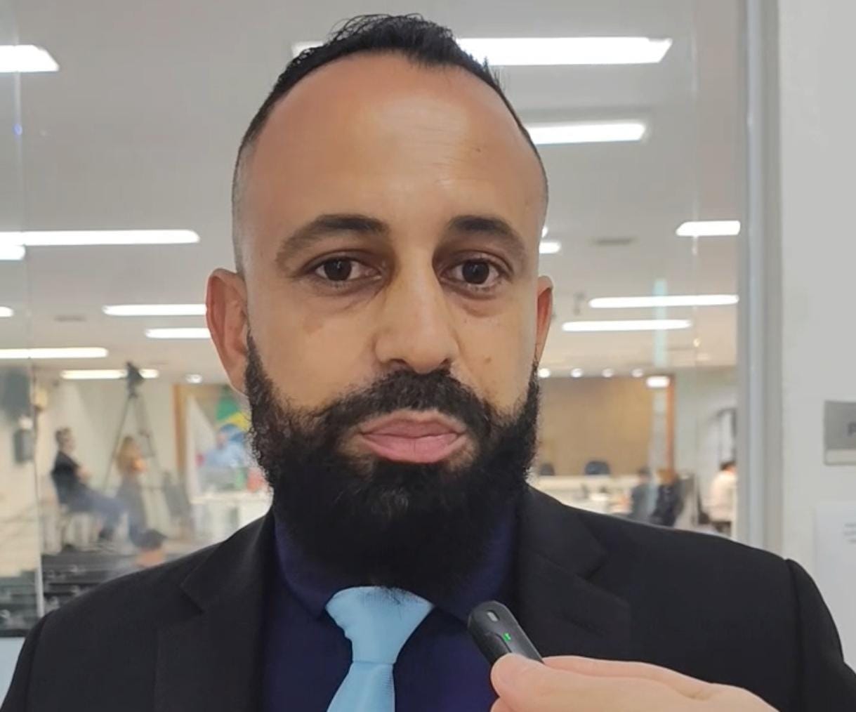 Câmeras com inteligência artificial podem reforçar segurança nas escolas de Divinópolis