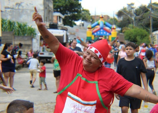 Evento natal dos amigos completa 19 anos e reforça atuação solidária de Ana Paula do Quintino