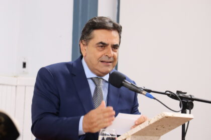 Domingos Sávio assina pedido de CPMI do Banco Master e alerta para riscos às aposentadorias