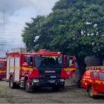 Incêndio em Divinópolis mulher é resgatada com ferimentos graves após colocar fogo na própria casa