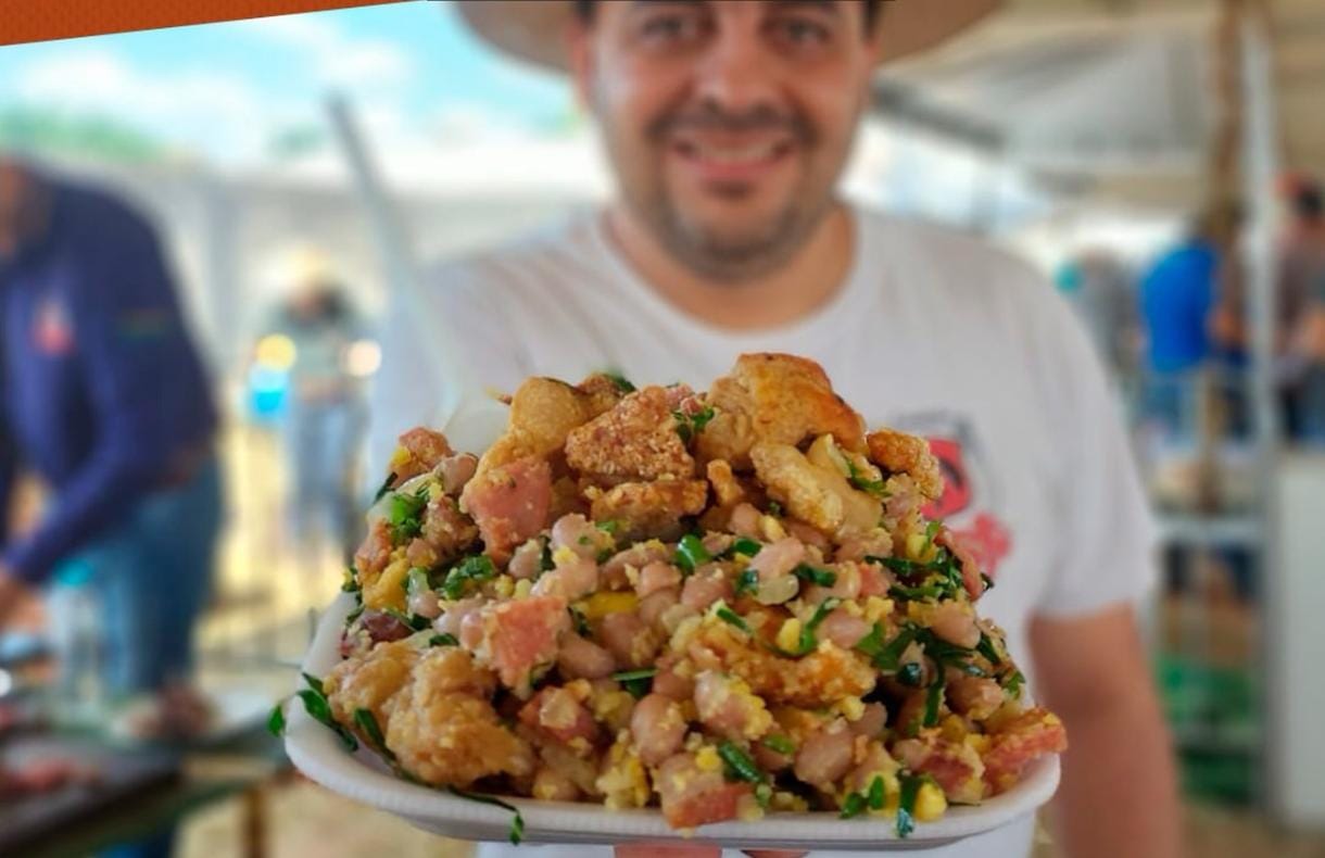 Prato da Casa inicia Festival do Melhor Tropeiro e movimenta a cidade