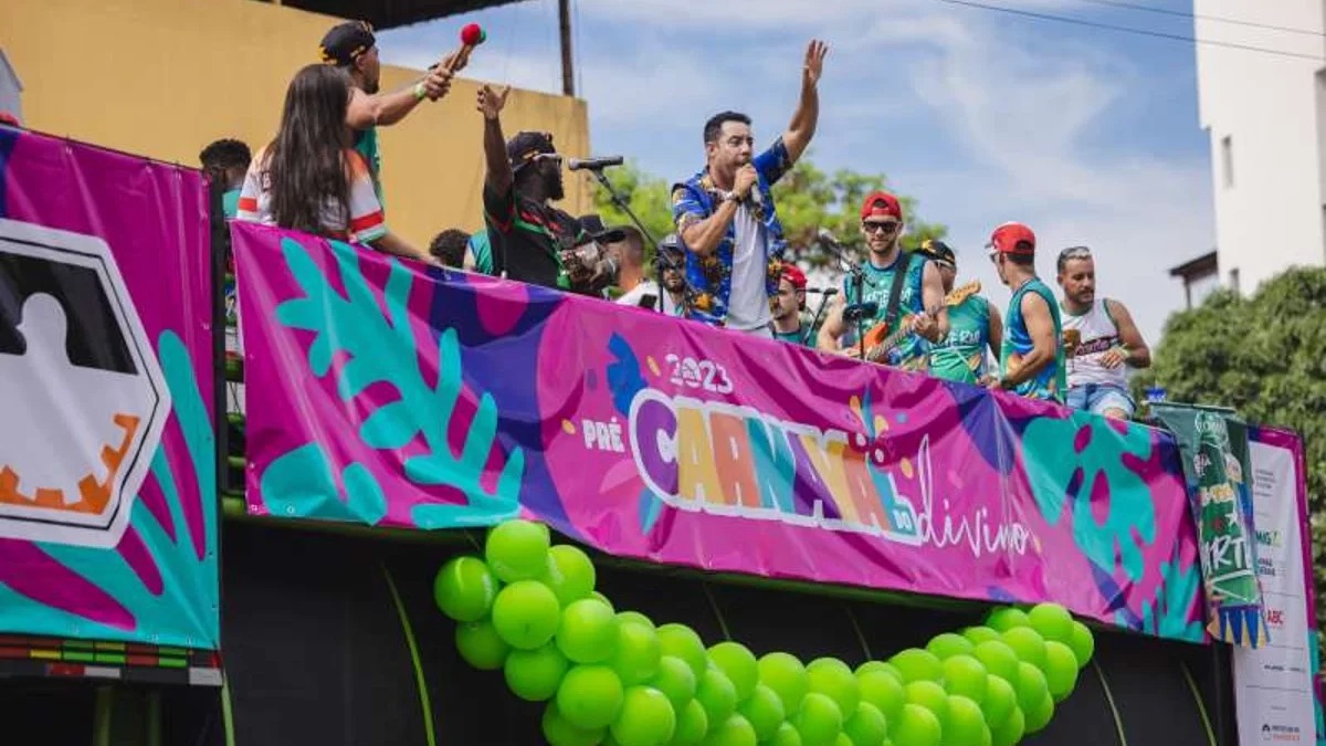 Secretário Lucas Estevam detalha esquema de trânsito, segurança e posto médico do Pré-Carnaval do Divino 2026