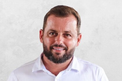 Violência e Perseguição Detalhes da prisão do vereador Eduardo Cezar por agressão a mulher em restaurante