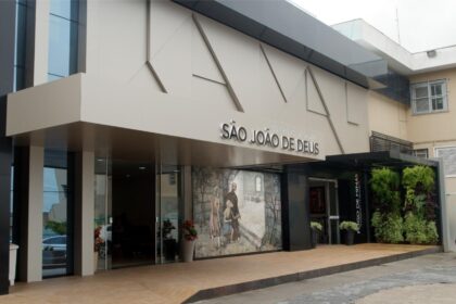Mudar histórias. É para isso que existimos a história de resistência, superação e renascimento do São João de Deus
