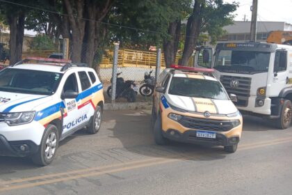 PM intercepta carro que seria deixado em posto de Bambuí e prende autores por receptação