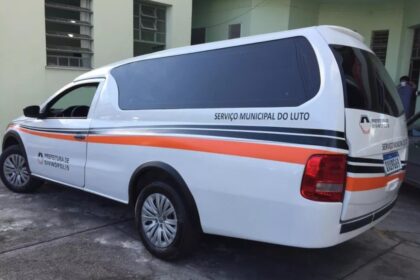 Familiar denuncia horas de espera por corpo de parente antes de velório em Divinópolis