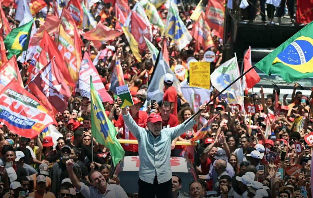 Histórico Lula supera oposição, garante novo mandato e chega a 4 vitórias